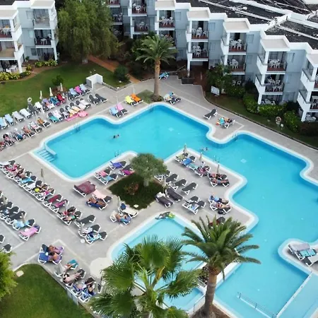 Estudio En Los Cristianos A Pocos Minutos De Playa, Wifi Y Piscina En Tenerife Sur