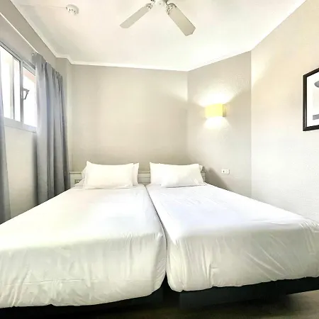 Estudio En Los Cristianos A Pocos Minutos De Playa, Wifi Y Piscina En Tenerife Sur لوس كريستيانوس