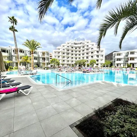 Estudio En Los Cristianos A Pocos Minutos De Playa, Wifi Y Piscina En Tenerife Sur شقة